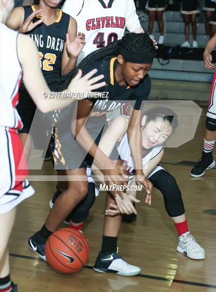 Thumbnail 3 in Cleveland vs. King/Drew (CIF LACS D2 Final) photogallery.