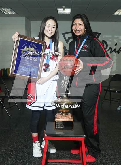 Thumbnail 3 in Cleveland vs. King/Drew (CIF LACS D2 Final) photogallery.