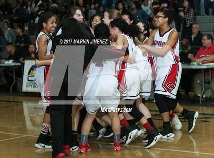 Thumbnail 3 in Cleveland vs. King/Drew (CIF LACS D2 Final) photogallery.