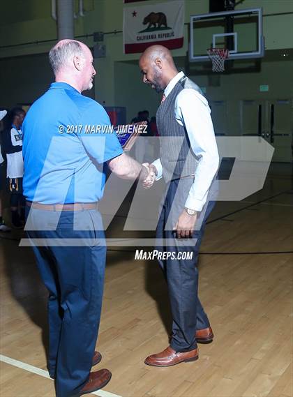 Thumbnail 3 in Cleveland vs. King/Drew (CIF LACS D2 Final) photogallery.