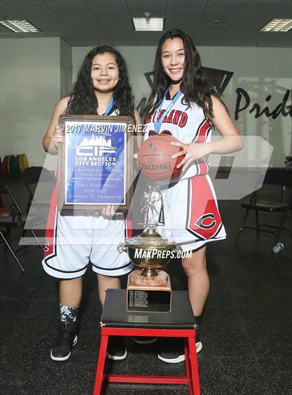 Thumbnail 1 in Cleveland vs. King/Drew (CIF LACS D2 Final) photogallery.