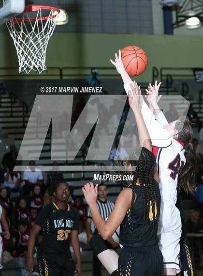 Thumbnail 2 in Cleveland vs. King/Drew (CIF LACS D2 Final) photogallery.