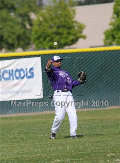 Thumbnail 1 in West @ Ridgeview photogallery.