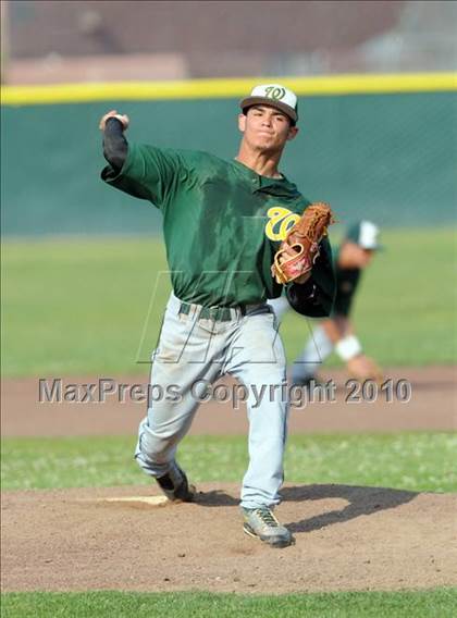 Thumbnail 1 in West @ Ridgeview photogallery.
