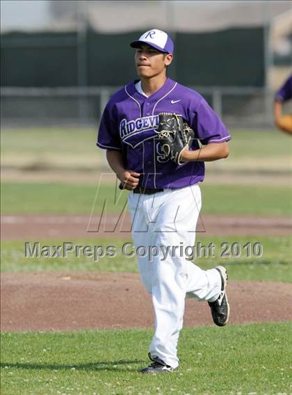 Thumbnail 3 in West @ Ridgeview photogallery.