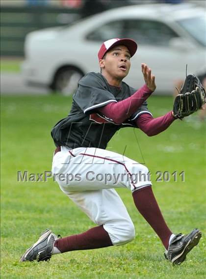 Thumbnail 3 in McClatchy vs. Sacramento (Land Park Easter Tournament) photogallery.