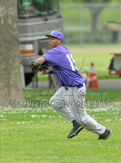Thumbnail 1 in McClatchy vs. Sacramento (Land Park Easter Tournament) photogallery.