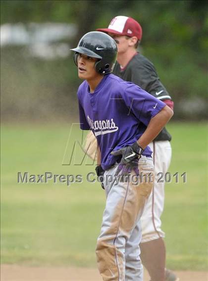 Thumbnail 2 in McClatchy vs. Sacramento (Land Park Easter Tournament) photogallery.