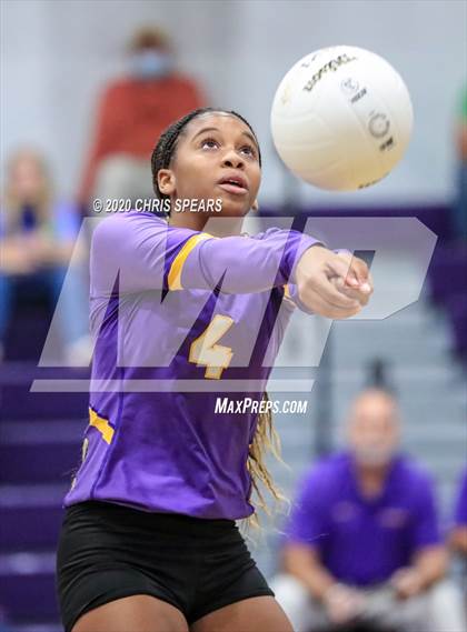 Thumbnail 1 in St. John Lutheran @ Meadowbrook Academy photogallery.