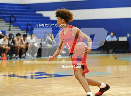 Thumbnail 3 in Grapevine vs. Fort Bend Bush (McDonald's Texas Invitational) photogallery.