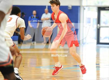 Thumbnail 2 in Grapevine vs. Fort Bend Bush (McDonald's Texas Invitational) photogallery.