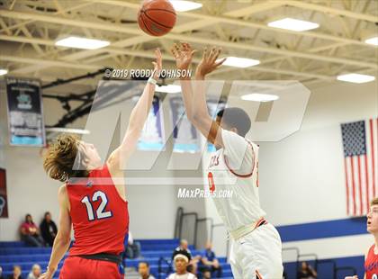 Thumbnail 2 in Grapevine vs. Fort Bend Bush (McDonald's Texas Invitational) photogallery.
