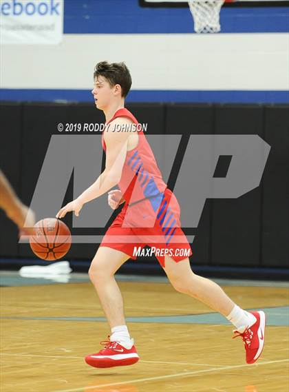 Thumbnail 2 in Grapevine vs. Fort Bend Bush (McDonald's Texas Invitational) photogallery.