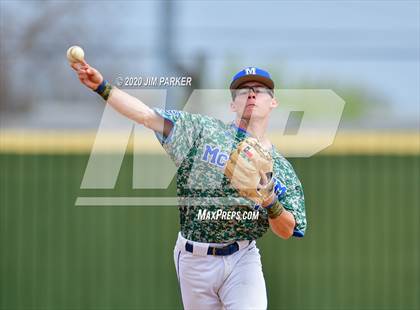 Thumbnail 3 in McCallum vs. Akins (AISD Tournament) photogallery.
