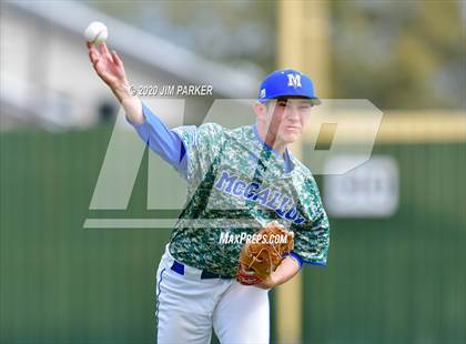 Thumbnail 3 in McCallum vs. Akins (AISD Tournament) photogallery.
