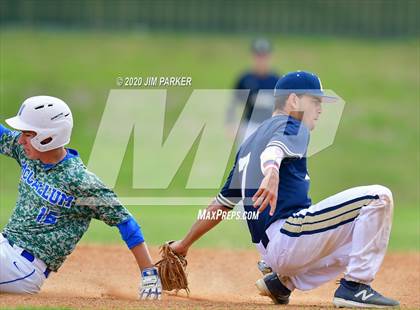 Thumbnail 3 in McCallum vs. Akins (AISD Tournament) photogallery.
