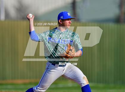 Thumbnail 1 in McCallum vs. Akins (AISD Tournament) photogallery.