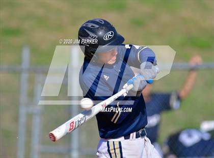 Thumbnail 3 in McCallum vs. Akins (AISD Tournament) photogallery.