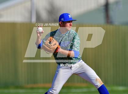 Thumbnail 3 in McCallum vs. Akins (AISD Tournament) photogallery.
