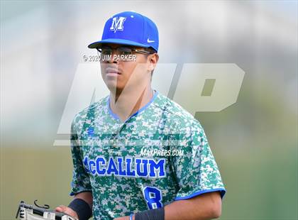 Thumbnail 2 in McCallum vs. Akins (AISD Tournament) photogallery.