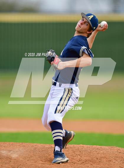 Thumbnail 2 in McCallum vs. Akins (AISD Tournament) photogallery.