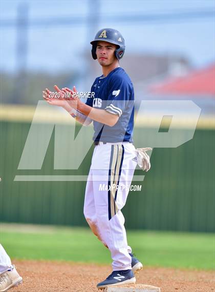 Thumbnail 2 in McCallum vs. Akins (AISD Tournament) photogallery.
