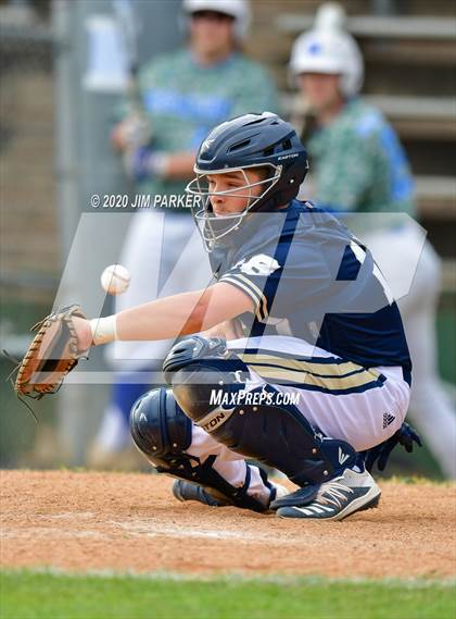 Thumbnail 2 in McCallum vs. Akins (AISD Tournament) photogallery.