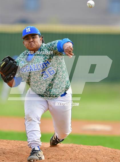 Thumbnail 1 in McCallum vs. Akins (AISD Tournament) photogallery.