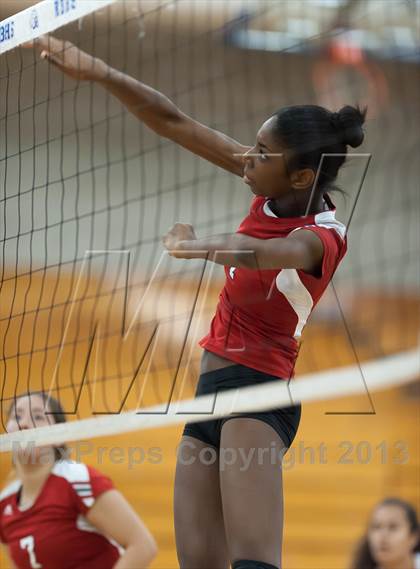 Thumbnail 2 in Escondido Adventist Academy vs Montgomery (CIF SDS D4 Final) photogallery.
