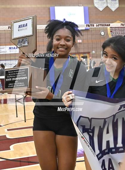 Thumbnail 2 in Liberty vs. Rancho (3A State Championship) photogallery.