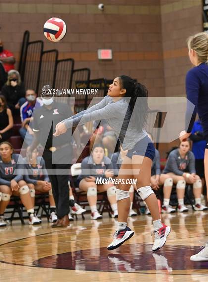 Thumbnail 2 in Liberty vs. Rancho (3A State Championship) photogallery.