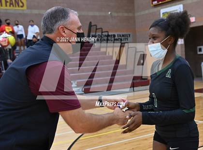 Thumbnail 2 in Liberty vs. Rancho (3A State Championship) photogallery.
