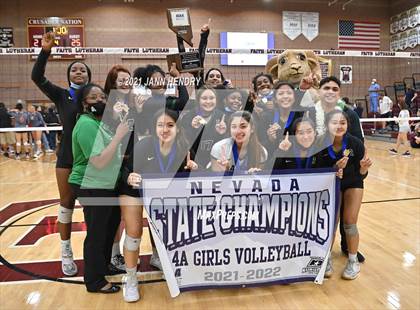 Thumbnail 3 in Liberty vs. Rancho (3A State Championship) photogallery.