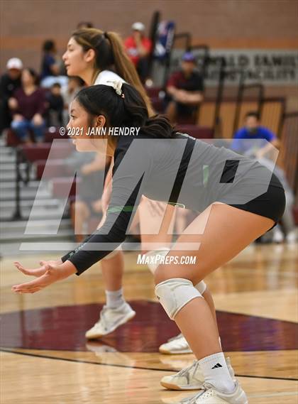 Thumbnail 3 in Liberty vs. Rancho (3A State Championship) photogallery.
