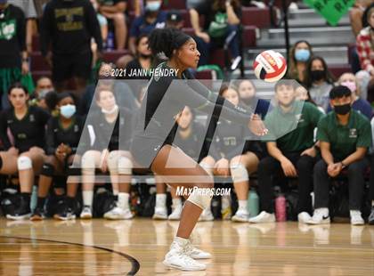 Thumbnail 1 in Liberty vs. Rancho (3A State Championship) photogallery.