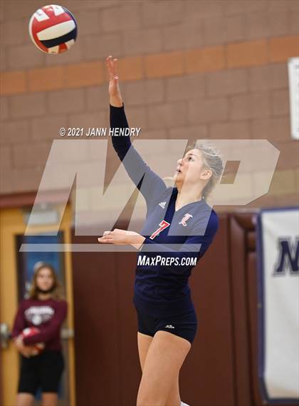 Thumbnail 3 in Liberty vs. Rancho (3A State Championship) photogallery.