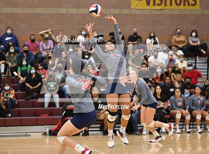 Thumbnail 1 in Liberty vs. Rancho (3A State Championship) photogallery.