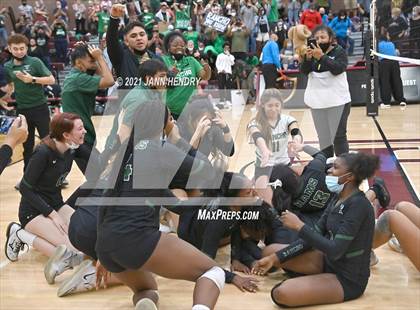 Thumbnail 1 in Liberty vs. Rancho (3A State Championship) photogallery.