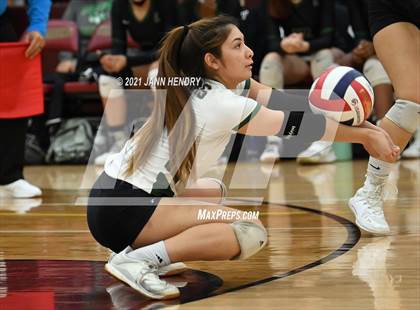Thumbnail 3 in Liberty vs. Rancho (3A State Championship) photogallery.