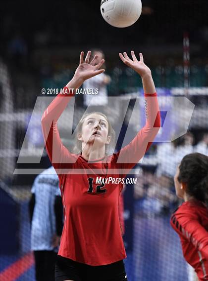 Thumbnail 2 in Eaglecrest vs. Denver East (CHSAA 5A Playoff) photogallery.