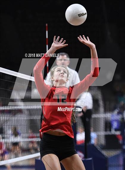 Thumbnail 3 in Eaglecrest vs. Denver East (CHSAA 5A Playoff) photogallery.