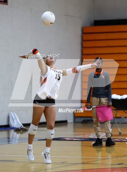 Thumbnail 1 in Avon Park @ Lake Wales photogallery.