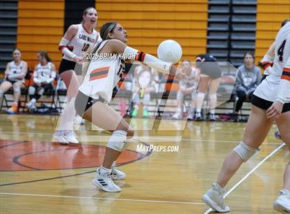 Thumbnail 2 in Avon Park @ Lake Wales photogallery.