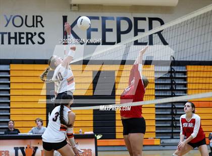 Thumbnail 1 in Avon Park @ Lake Wales photogallery.