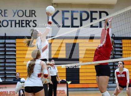 Thumbnail 2 in Avon Park @ Lake Wales photogallery.