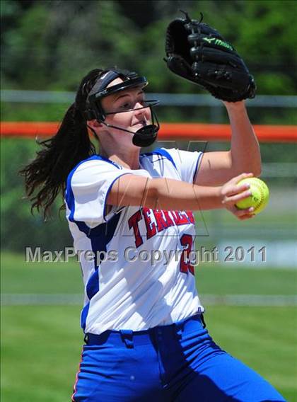 Thumbnail 1 in Tolland @ Rocky Hill (CIAC Class M Quarterfinal) photogallery.