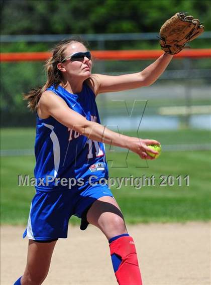 Thumbnail 1 in Tolland @ Rocky Hill (CIAC Class M Quarterfinal) photogallery.