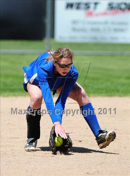 Thumbnail 2 in Tolland @ Rocky Hill (CIAC Class M Quarterfinal) photogallery.