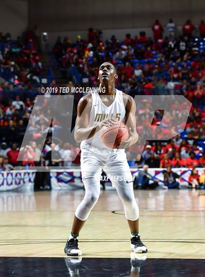 Thumbnail 1 in Mills University Studies vs Magnolia (AAA 4A Final) photogallery.