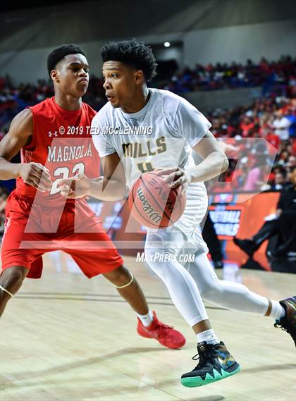 Thumbnail 3 in Mills University Studies vs Magnolia (AAA 4A Final) photogallery.
